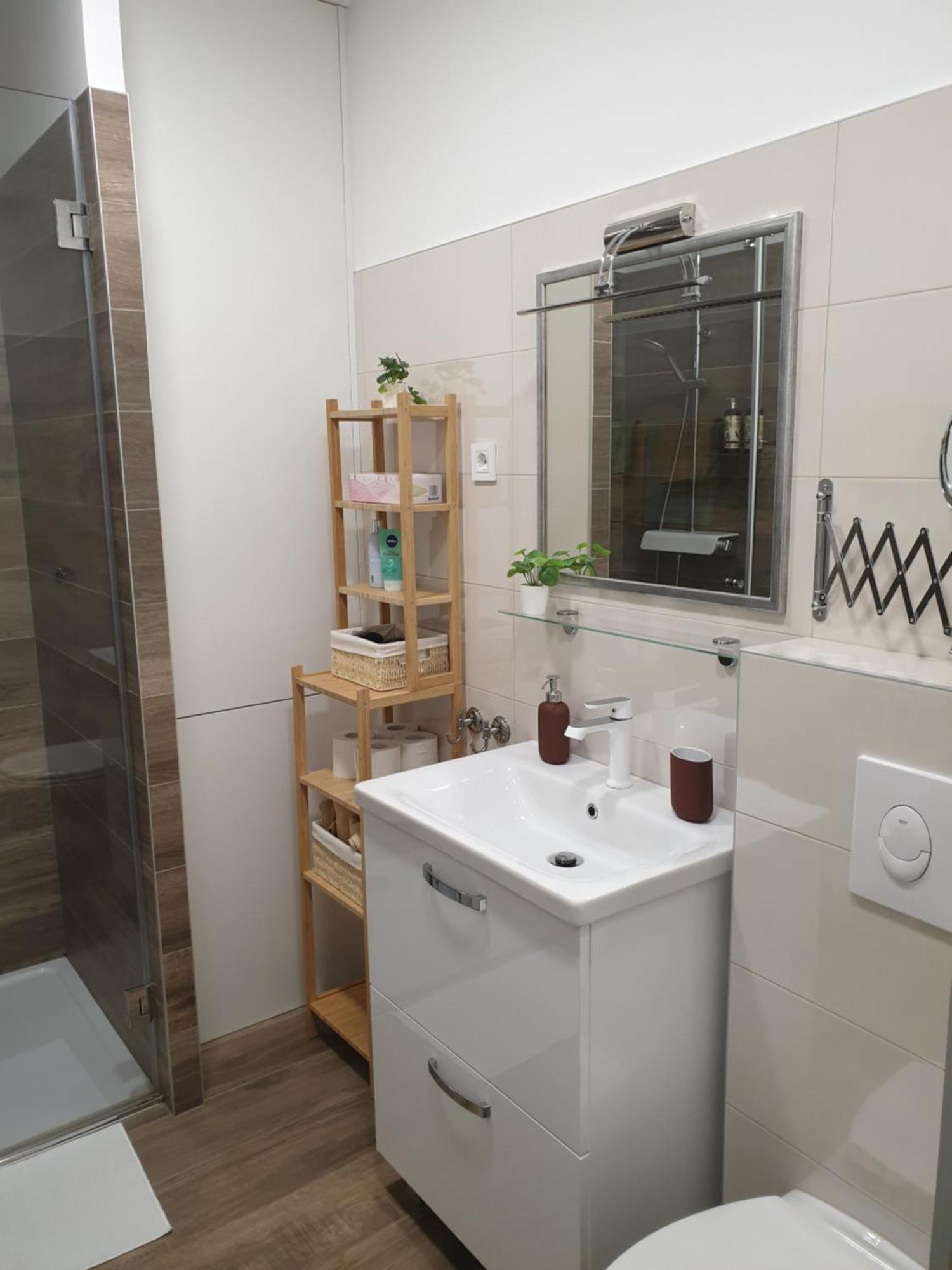 Apartma Thermos 크레핀스키타플리스 외부 사진